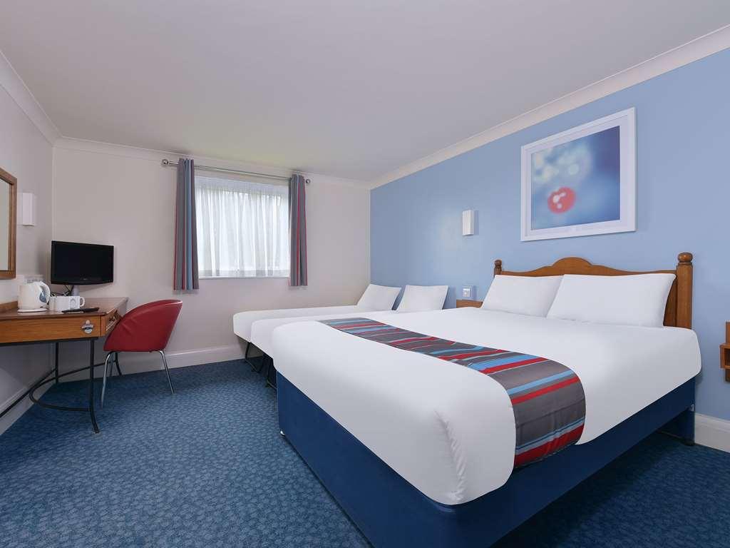 Travelodge Bedford Goldington Road Værelse billede
