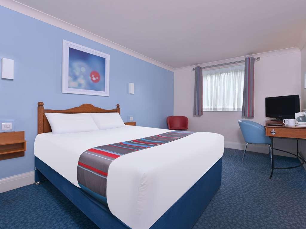 Travelodge Bedford Goldington Road Værelse billede